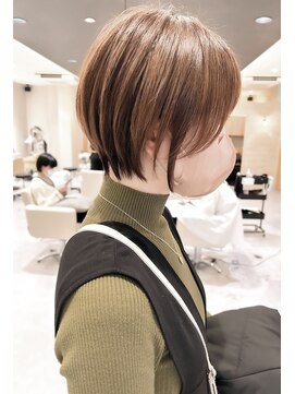 ヴィサージュタイム(VISAGE thyme) 朝ラクショートボブ/丸みショート/ベージュ/ハイライト