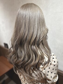 カフェアンドヘアサロン リバーブ(cafe&hair salon re:verb) ライトグレージュ