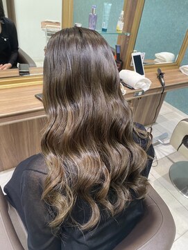 アッシュ 菊名店(Ash) ☆カーキグレージュ☆