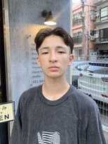 バジオットエイチ(BUZZIoT h)&nbsp;ナチュラルセンターパートショート