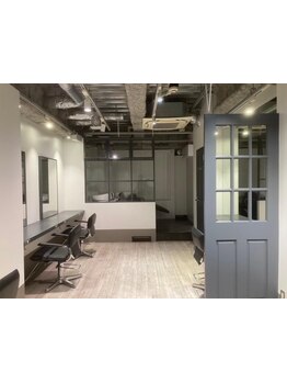 grow系列がホットペッパーに登場！実力派スタイリストが集結したサロン。あなたの魅力引き出します☆