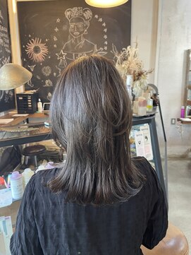 アイドットシーオー(i.co) 透明感グレージュカラー/ハイレイヤー