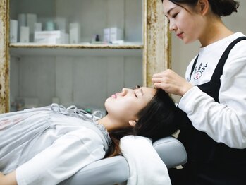 オーラ(Orla)の写真/【中央駅西口徒歩5分】貸切空間で“美眉×美肌”ケア♪印象チェンジも垢抜けも、特別メニューで叶う☆