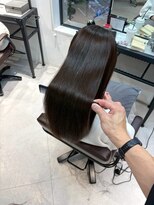 シェノン 梅田(CHAINON)&nbsp;梅田/クラゲヘアー/オリーブグレー/小顔/ココアベージュ