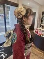 コワファースト パリ バイ アテナ(COIFF1RST PARIS by ATENA) サイド編みおろしアレンジ