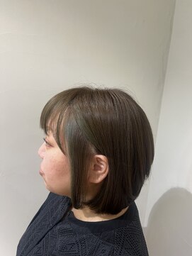 ポンポネ ひし形ボブ