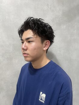 メンズサロン ルレイル(Men’s salon REIR)の写真/【心斎橋駅から徒歩5分】お洒落なメンズパーマでワンランク上のStyleへ*再現性が高く,毎日のセットも簡単に