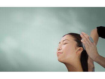 HONDA AVEDA 二俣川店【ホンダアヴェダ】の写真/【二俣川駅直結/極上ヘッドスパ★】頭皮から美しさを育む、癒やしの本格リフレッシュ体験はAVEDAで♪