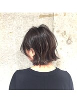 アヴァンスクロス あべのルシアス店(AVANCE.CROSS)&nbsp;グレージュ×レイヤーボブ×簡単スタイリング