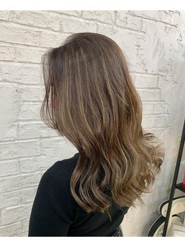 プライズ 池袋店(prize) ハイライトブランジュバレイヤージュナチュラルベージュ2089