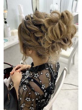 ヘアーセットサロン ピンキー(Hairset Salon Pinky) Pinky.華やかアップヘアアレンジ