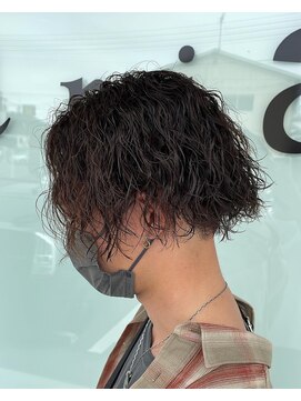 ルシール バイ アリア(Lucir by aria) ツイストスパイラルパーマ　渡邊