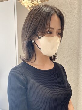 マイル 渋谷(mile) こなれミディ/美髪ヘア/大人かわいい/ホワイトグレージュ/渋谷駅