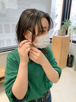 テトヘアー(teto hair) ミディアムレイヤー、ミディアムウルフ、センターパート