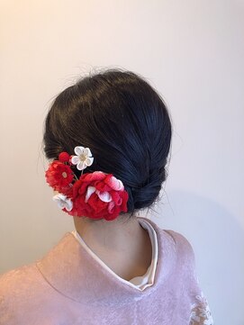 アンジュール 卒業式ヘア 先生