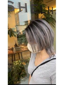 シェルハ(SHELHA) バレイヤージュウルフホワイトシルバー