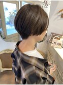 ハンサムショートくびれと丸みのあるヘアスタイルイメチェン髪型