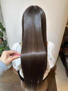 ル コワン ククー(Le coin coucou) 酸性ストレート