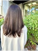 アッシュグレージュ×重めロング
