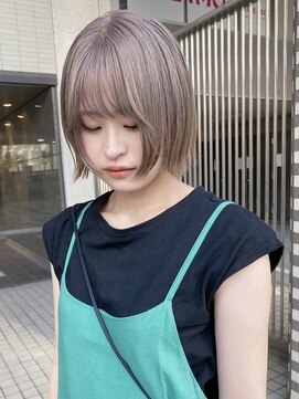 イェッカ(YECCA) ブリーチ2回＊ミルクティーベージュ