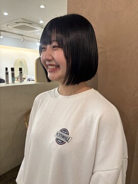 ユッカ 梅田(YUCCA) 暗髪ボブ