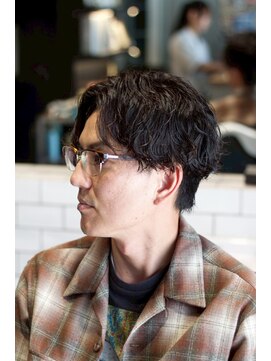 キングスマン トーキョー 国分寺(KINGSMAN TOKYO) 波巻きスパイラルパーマ