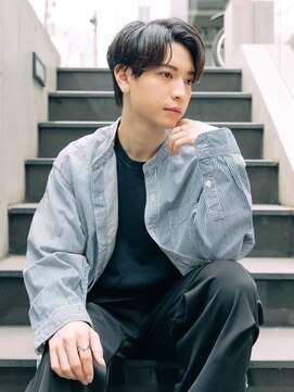 ガーデンヨコハマエスト(GARDEN YOKOHAMA est) メンズ　センターパート　パーマスタイル