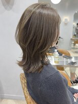 ティエラ 原宿 表参道(Tierra)&nbsp;〈Tierra毛利仁美〉ミディアムレイヤーで軽やか外ハネヘア