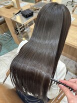 アテナ(ATENA) 髪質改善縮毛矯正で梅雨を楽に♪【中嶋翔也】
