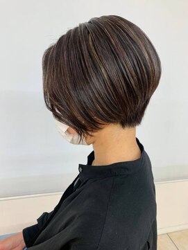 クオリス 上福岡店(QUALIS) 前下がり/小顔ショート/ショート/ナチュラルブラウン/40代50代
