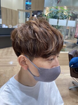 カシータヘアリゾート イオンモール熱田店(Casita Hair Resort) マッシュ/2ブロック/ブラウン/すっきり短め/メンズ