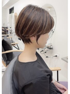 メモリーズ 銀座(Memories) イルミナカラー/カラー/ショートヘア/前髪カット