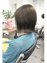 オウル(Owll) *ブリーチなしグレージュカラー×小顔ボブ*