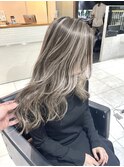 ハイライトカラーマチルダボブインナーグレージュ前髪