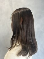 ロビンソン(Robinson)&nbsp;ブリーチなしのグレージュカラー