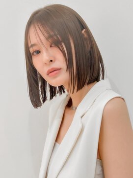 ニューヨークニューヨーク イオンスタイル東淀川店(NYNY) 切りっぱなしボブ顔周りレイヤーカット【 大阪 上新庄】