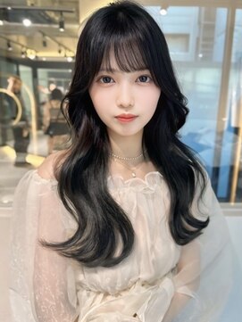 ロンドメリア 天神大名店(Lond Melia) 小顔に見せるヘア/ワンレン/ボブウルフ/ネビージュ/黒髪カタログ