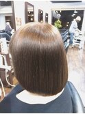 メテオストレートボブ
