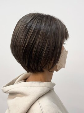 クラップス オル 金沢八景(CLAPS Ore) マッシュショート丸みショート黒髪ショートベリーショート40代