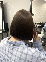 イデアル(Ideal)&nbsp;ボブ/ミニボブ/切りっぱなしボブ/外ハネ/外ハネボブ/前下がり