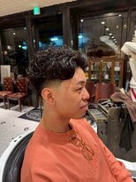 ルドローブラントオオサカ(LUDLOW BLUNT Osaka)&nbsp;【LUDLOW　BLUNT】フェードカット　バーバーヘア　メンズパーマ