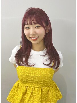 ステア メゾン(stir maison) 顔周りレイヤー小顔見えワインレッド/RENA