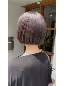 レビーヘアー(Revie hair) 大人アンブレラカラーのボブ