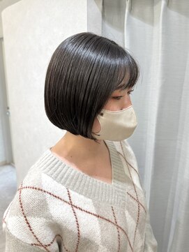 ルフトバイアンビエンテ(Luft by ambiente) 黒髪ボブスタイル