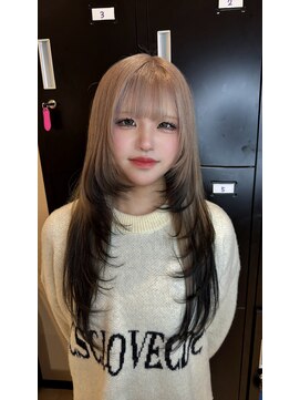 ミルクティー(Milk TEA) ルーツカラー&ハイレイヤーカット