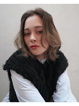 ヘーゼル 博多(HAZEL.) 前髪なしボブ