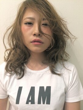 マハナ(Mahana by hair) 外国人風アッシュカラー