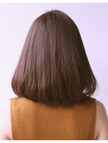シャカ(SHAKA) おもふわ大人セミディ☆ひし形シルエット エアリーショート
