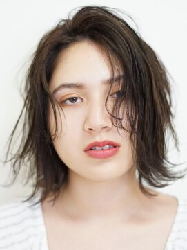 ディスオモテサンドウ 表参道(This OMOTESANDO) 外ハネボブレイヤー