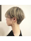 ショートヘア